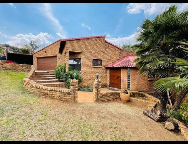 3 BEDROOM HOUSE FOR SALE IN BASSONIA